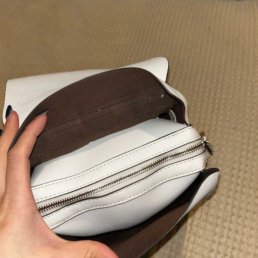 Bookbag - Picture 6 of 7